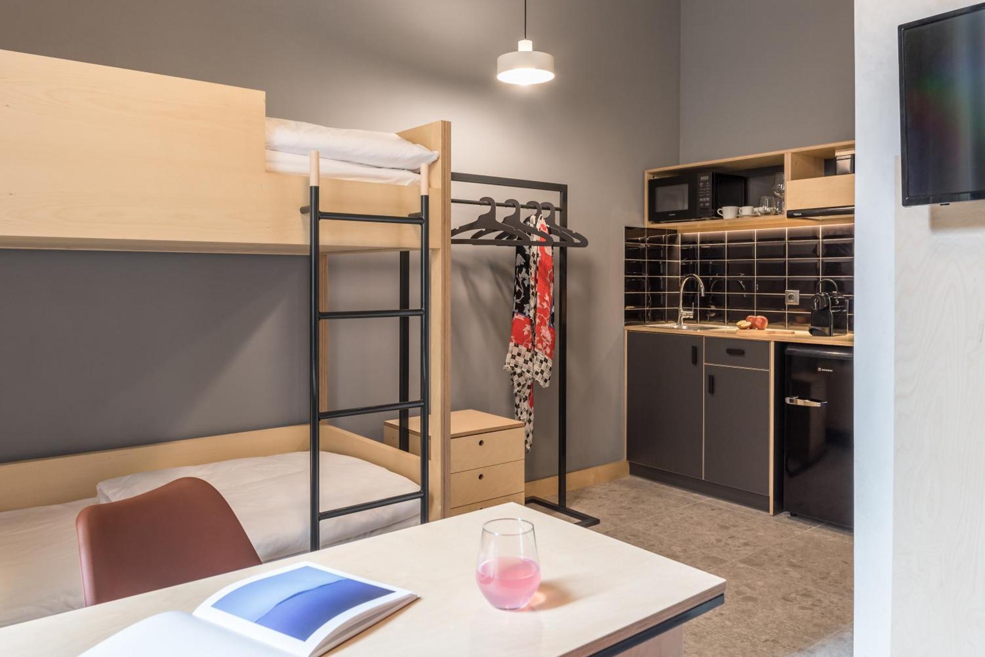 Aparthotel Cohort Koukaki Atenas Habitación foto